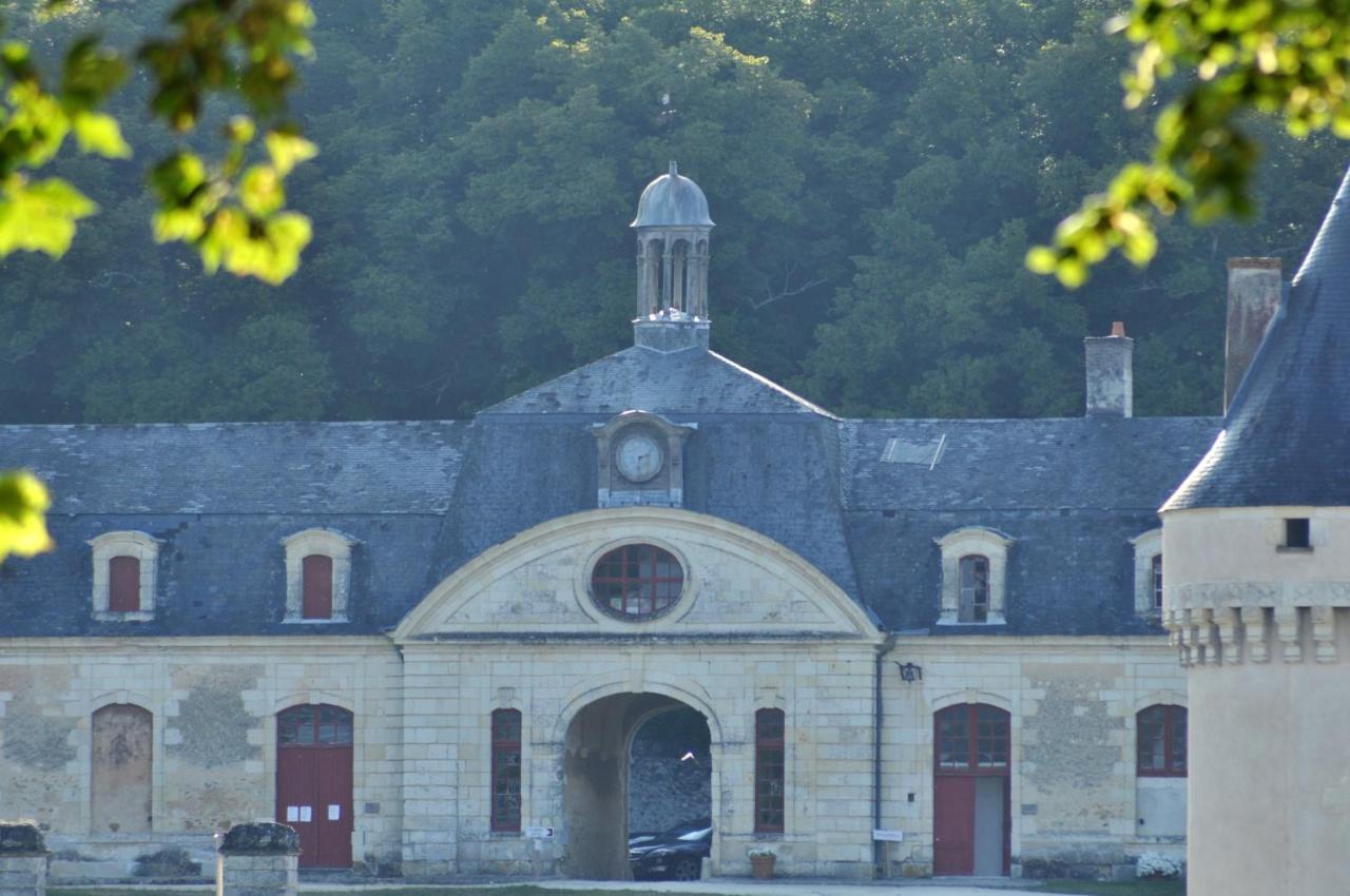 Chambres D'Hotes Au Chateau De Gizeux Екстер'єр фото